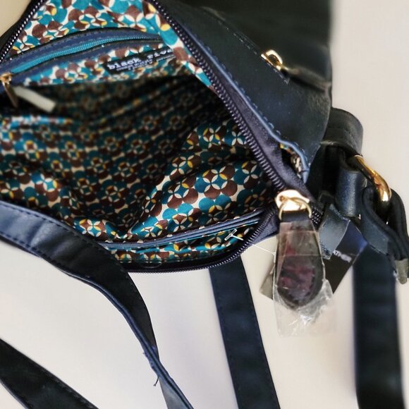 Wilsons Leather Black Rivet Crossbody Purse Handbag,Navy Blue with original Tags - Picture 7 of 7